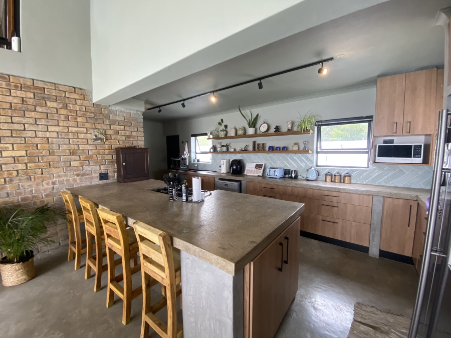 4 Bedroom Property for Sale in Shelley Point Western Cape